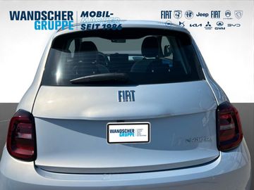 Fiat 500 HYBRID ICON Kam.+SHZ+ACC+LM+PDC+SpurH+KlimaA