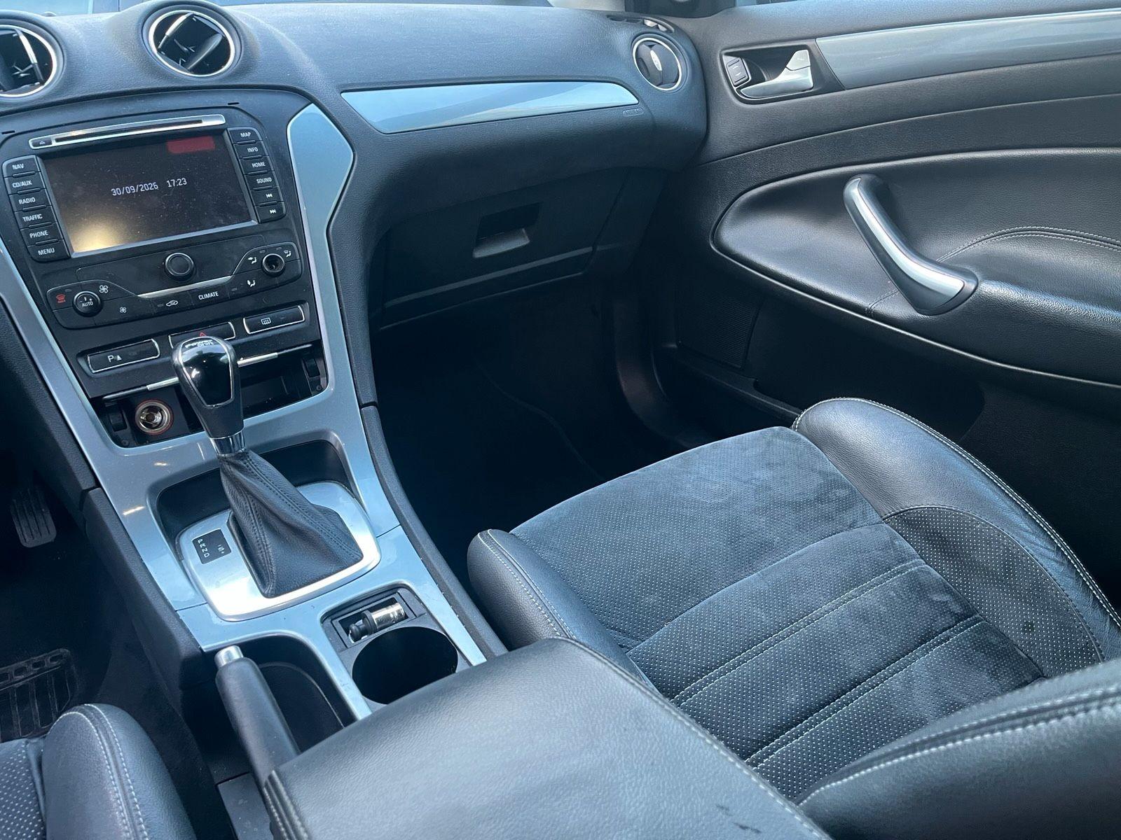 Ford Mondeo 2011 — photo 5