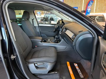 Volkswagen Touareg V6 TDI BMT *AHK*NAVI*ALLRAD*3,5tZUGKRAFT