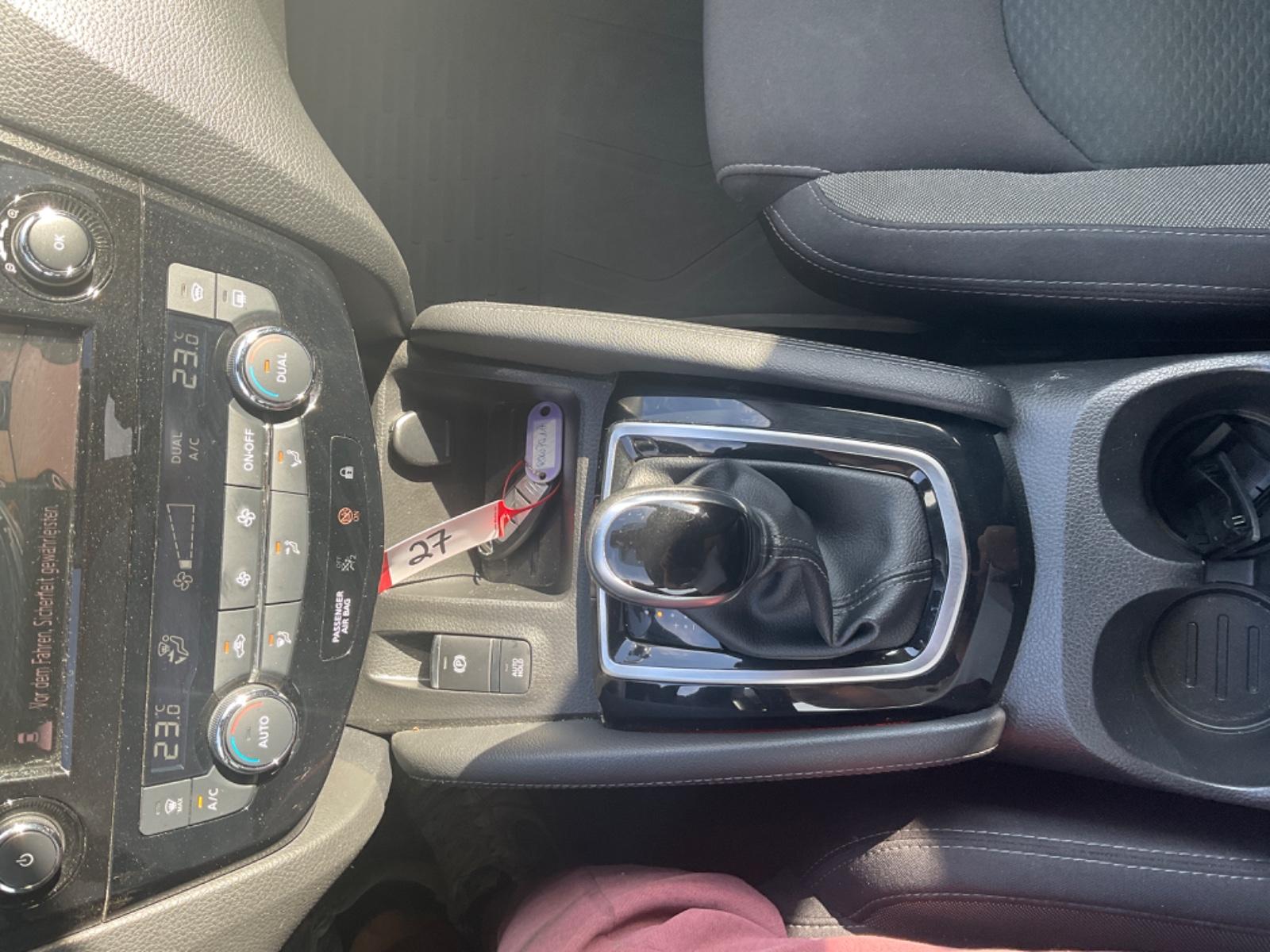Nissan Qashqai N-Connecta 4x4 TÜV 06.2027 Automatik, миниатюра 19