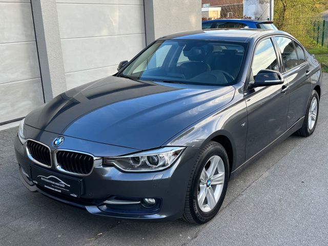 BMW 316   Limo Sportline Navi Leder Xenon Automatik