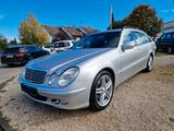 Mercedes-Benz E 240 T-Modell  AUTOMATIK/KLIMA/TEMP./SHZ/AHK - Mercedes-Benz E 240: Kombi