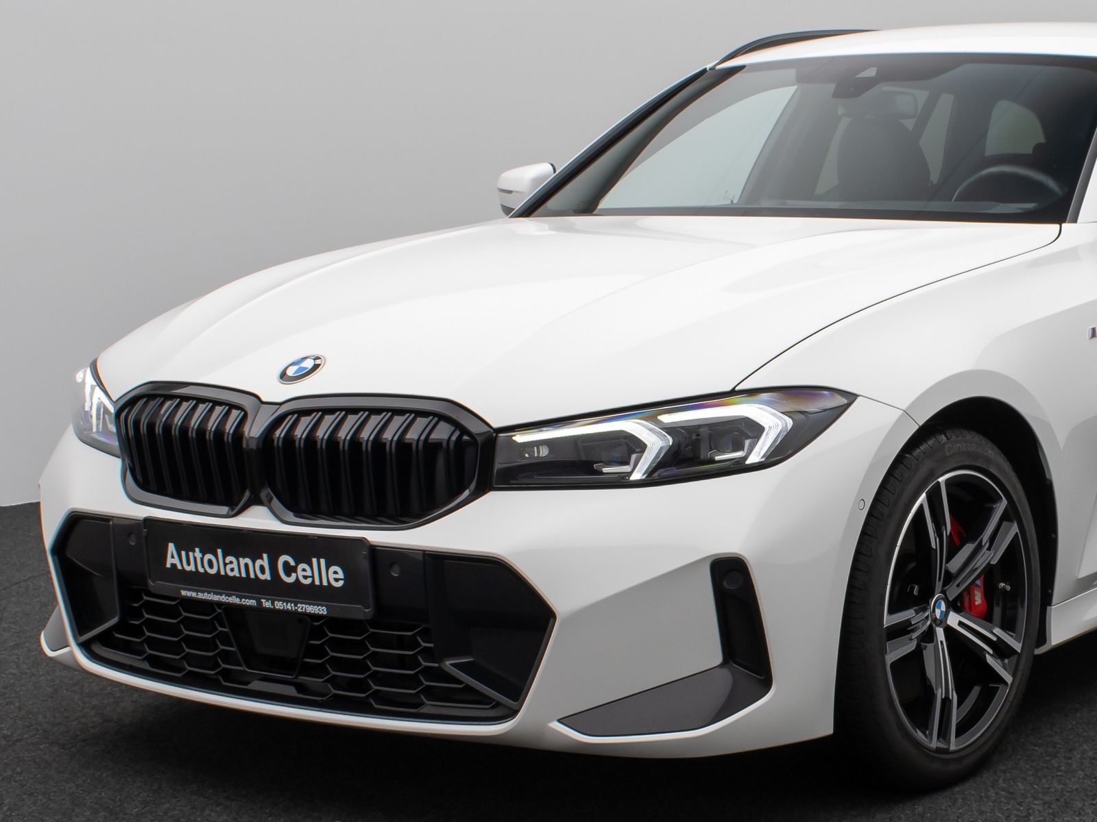 Fahrzeugabbildung BMW 320d xD M Sport Pro Kamera HUD DAB H/K AHK Komfo