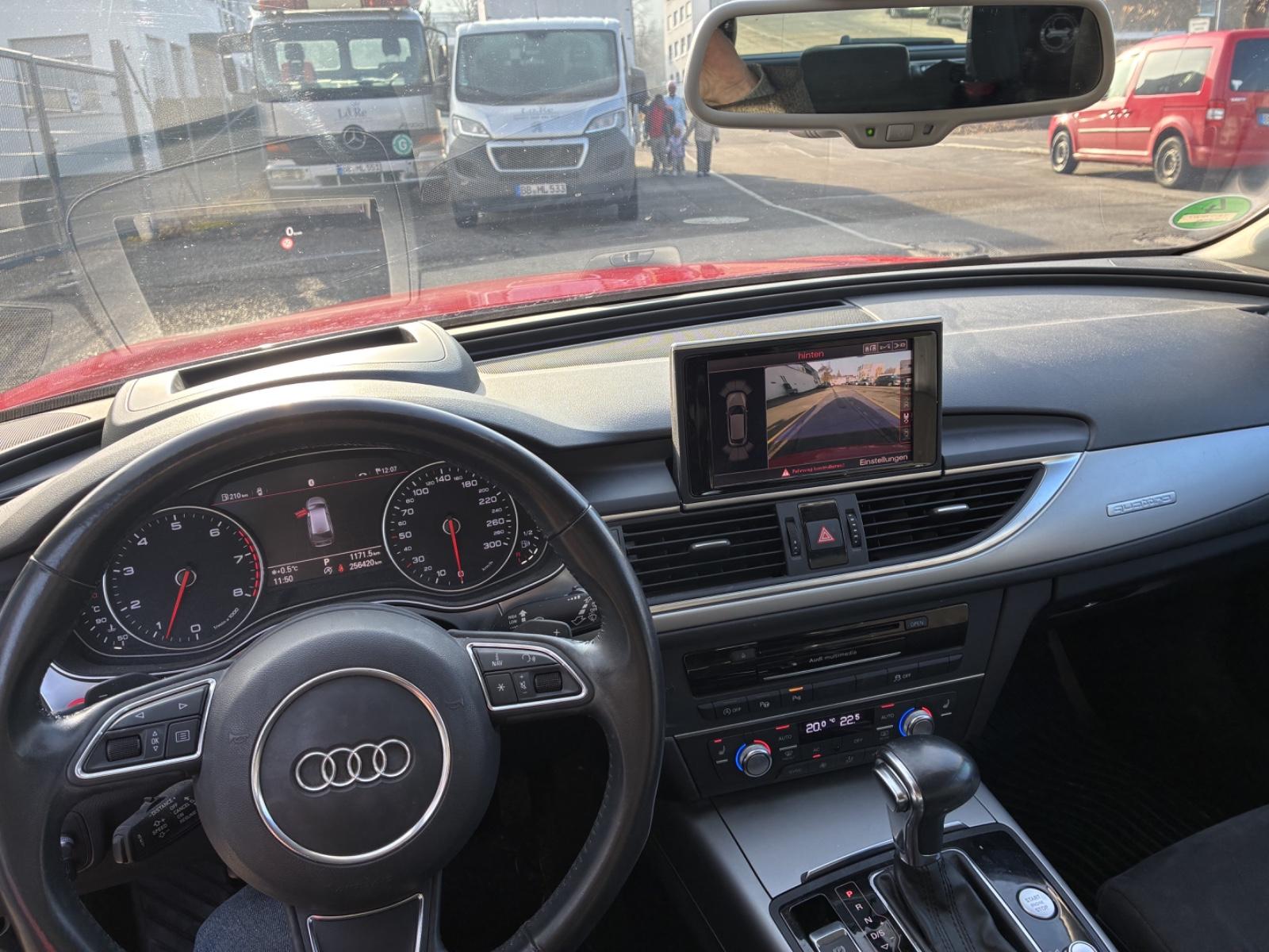 Audi Quattro 2011 — photo 5