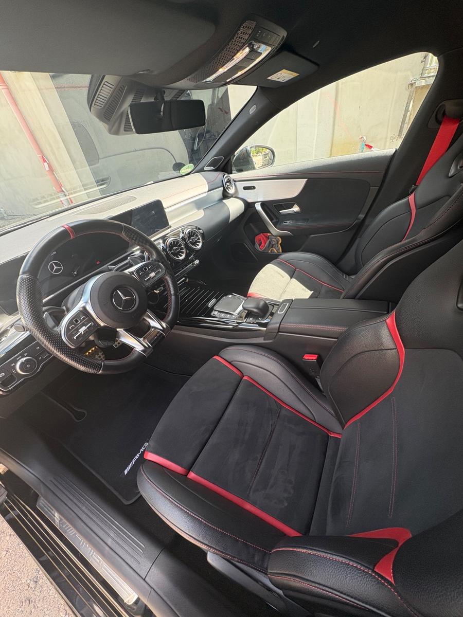 Mercedes-Benz CLA 35 AMG Shooting Brake Mercedes-AMG CLA 3...