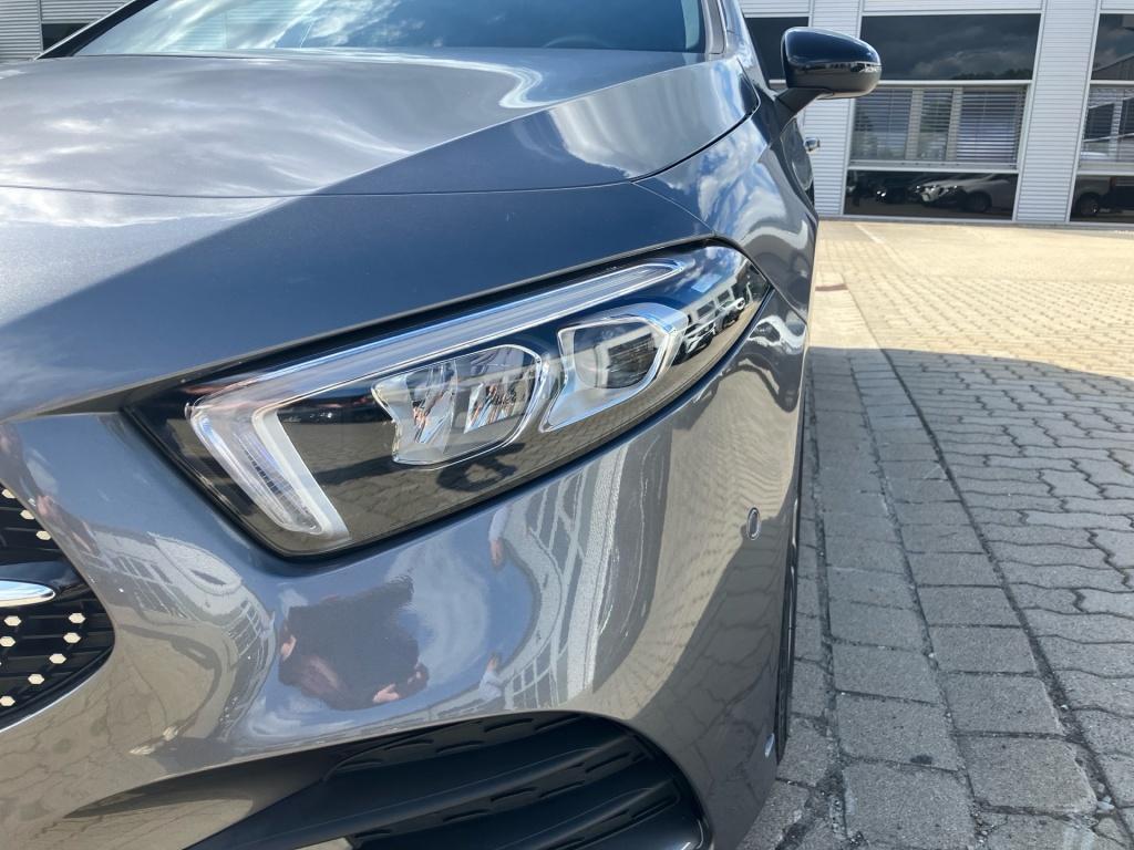 Mercedes-Benz A 200 AMG+Night+MEMORY+LED+Ambi+DISTRONIC+Kamera