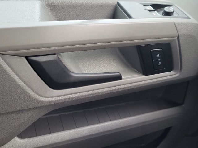 e-Crafter ergoSitz LED ParkPilot