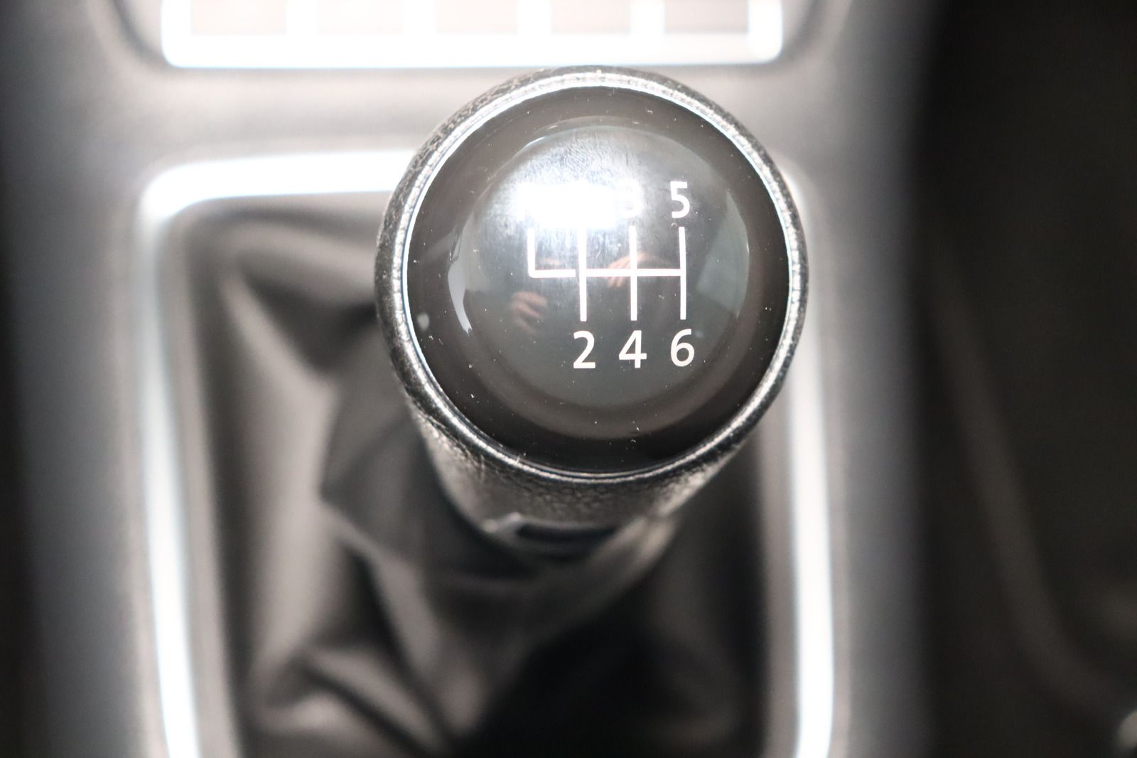 Fahrzeugabbildung Volkswagen Tiguan 1.4 TSI * HU/AU 09.2027