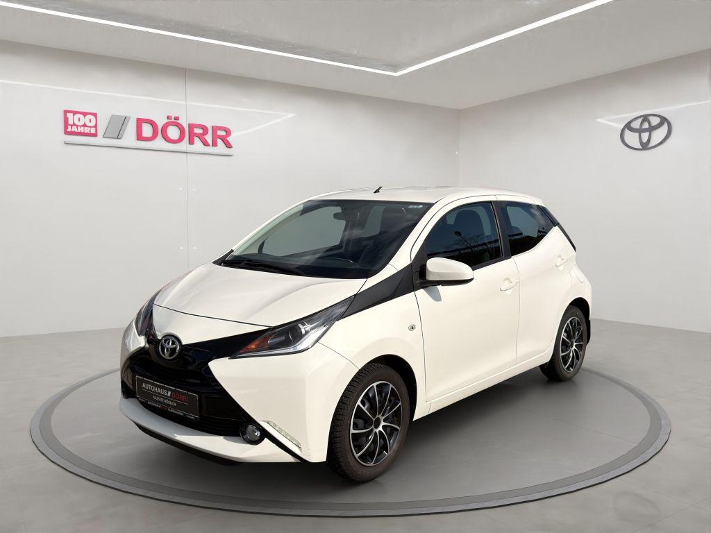 Toyota Aygo x-play touch | Allwetter | Kamera
