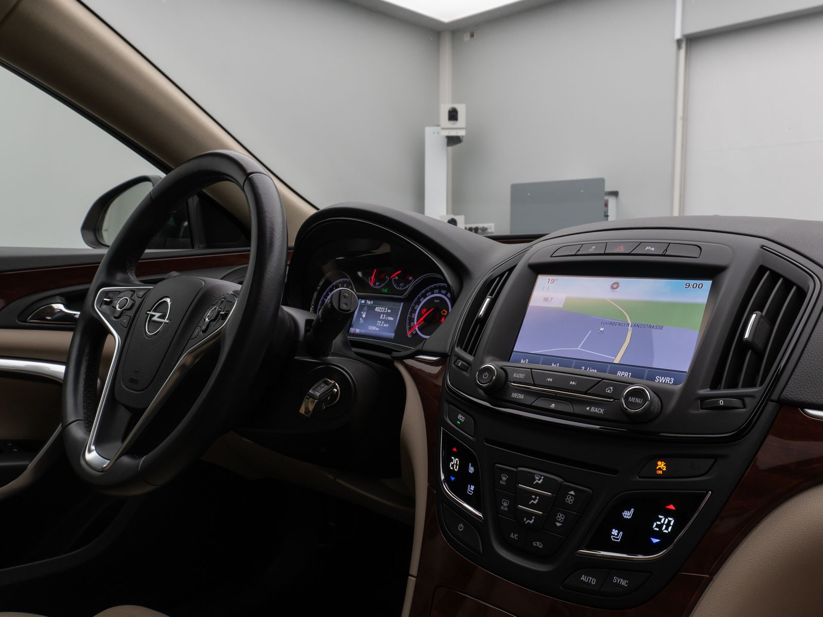 Fahrzeugabbildung Opel Insignia A Sports Innovation Panorama Kamera AHK