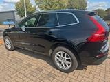 Volvo XC60 D4 Momentum Momentum - Volvo XC60 mit Diesel-Antrieb: Luftfederung