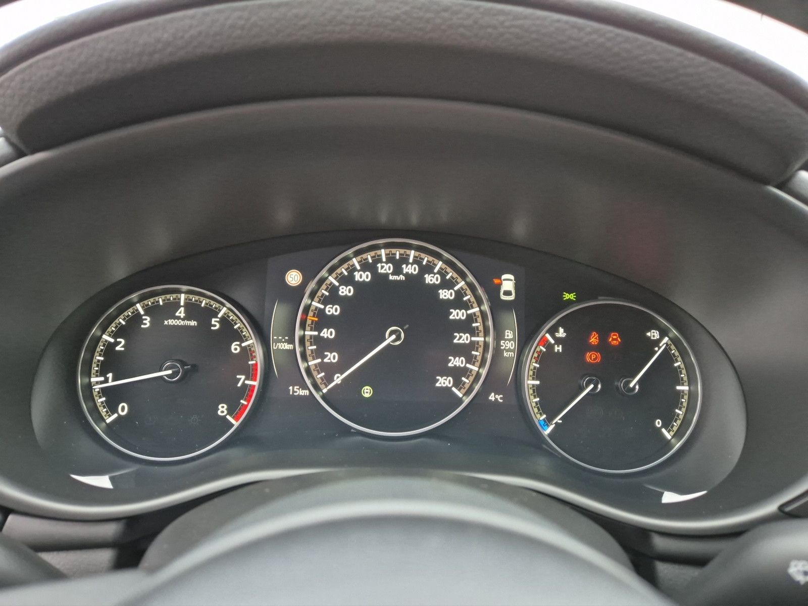 Fahrzeugabbildung Mazda 3  2.5L e-SKYACTIV G 140ps Homura