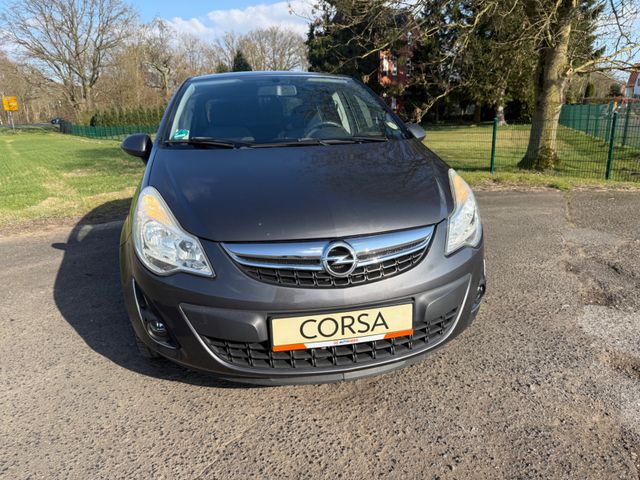 Opel Corsa D Satellite