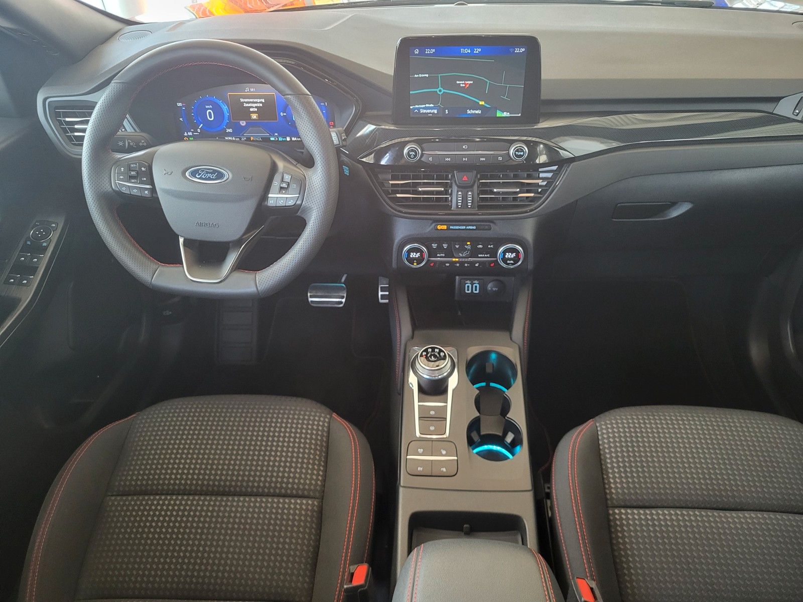 Fahrzeugabbildung Ford Kuga Plug-In Hybrid ST-Line AHK, Frontkamera