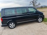 Volkswagen T5 Multivan - schwarze Volkswagen T5 Multivan