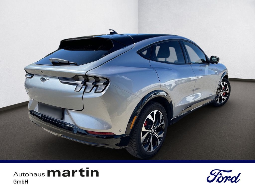 Fahrzeugabbildung Ford Mustang MACH-E AWD SHZ W-LAN ACC PANO MATRIX-LED
