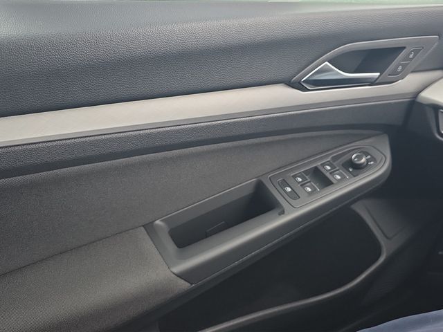 Golf VIII Variant Life