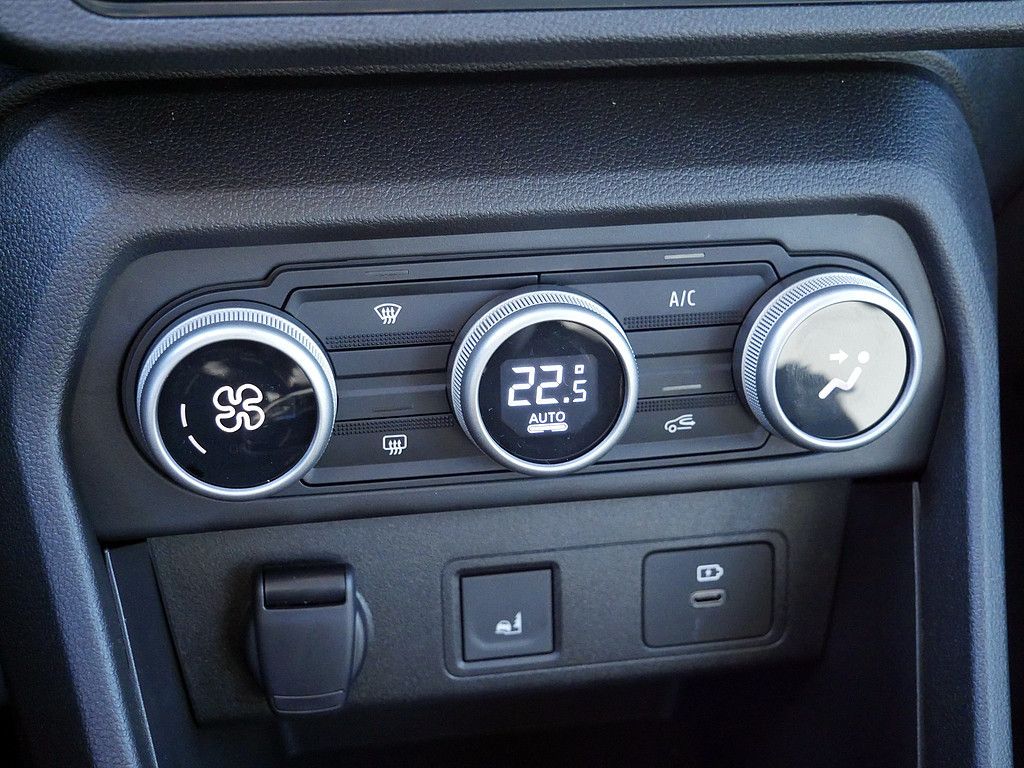 Fahrzeugabbildung Dacia Sandero Stepway Extreme TCe 110