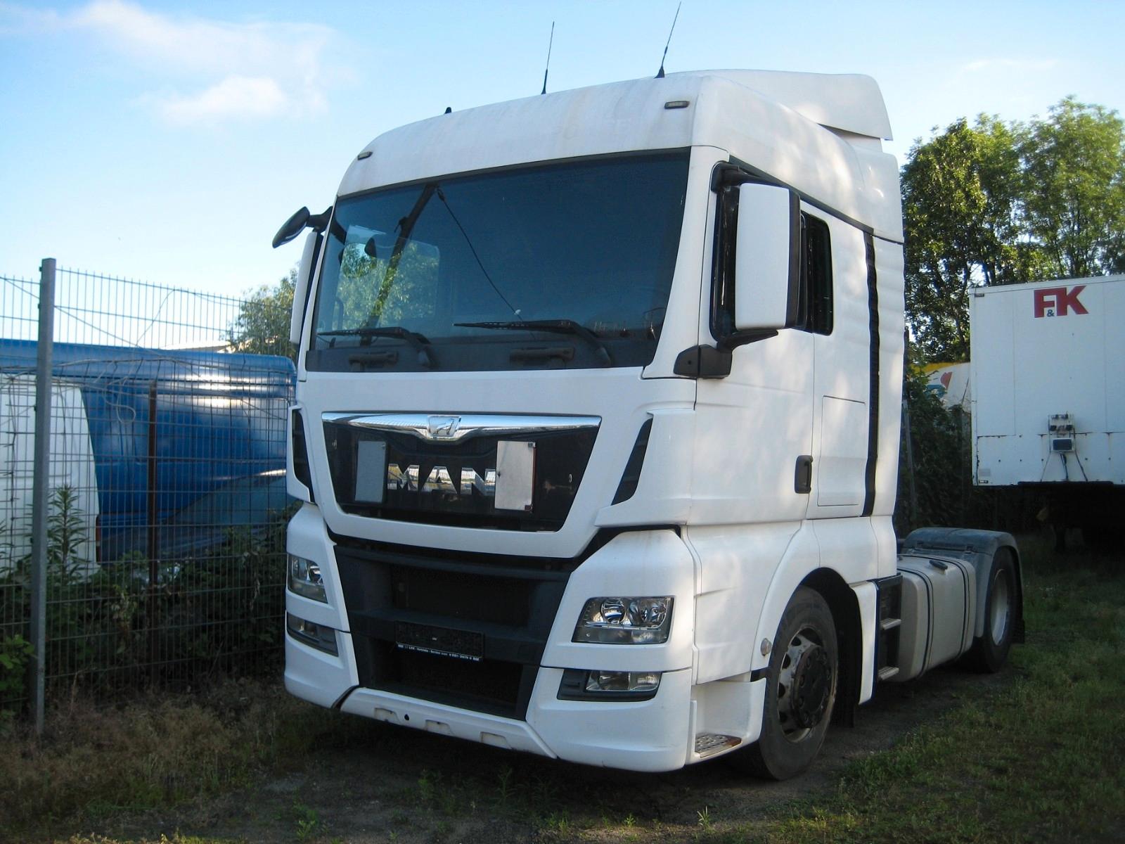 MAN TGX 18440 XLX Retarder 2 gr Tanks