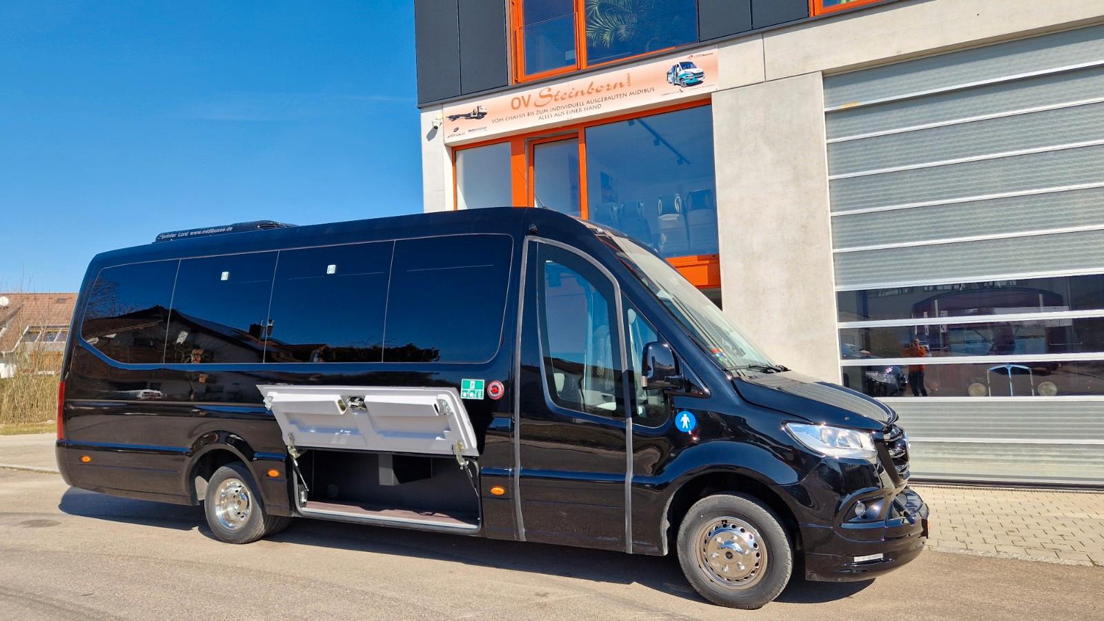 Mercedes-Benz 519 Sunset S 4 Ferqui Chasis 907 Vorlauffahrzeug