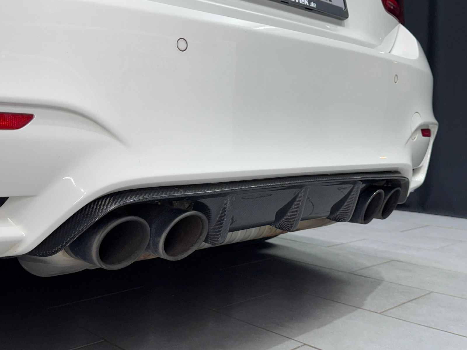 Fahrzeugabbildung BMW M4 Competition COUPE|H&K|HEAD-UP|360°|KARBON