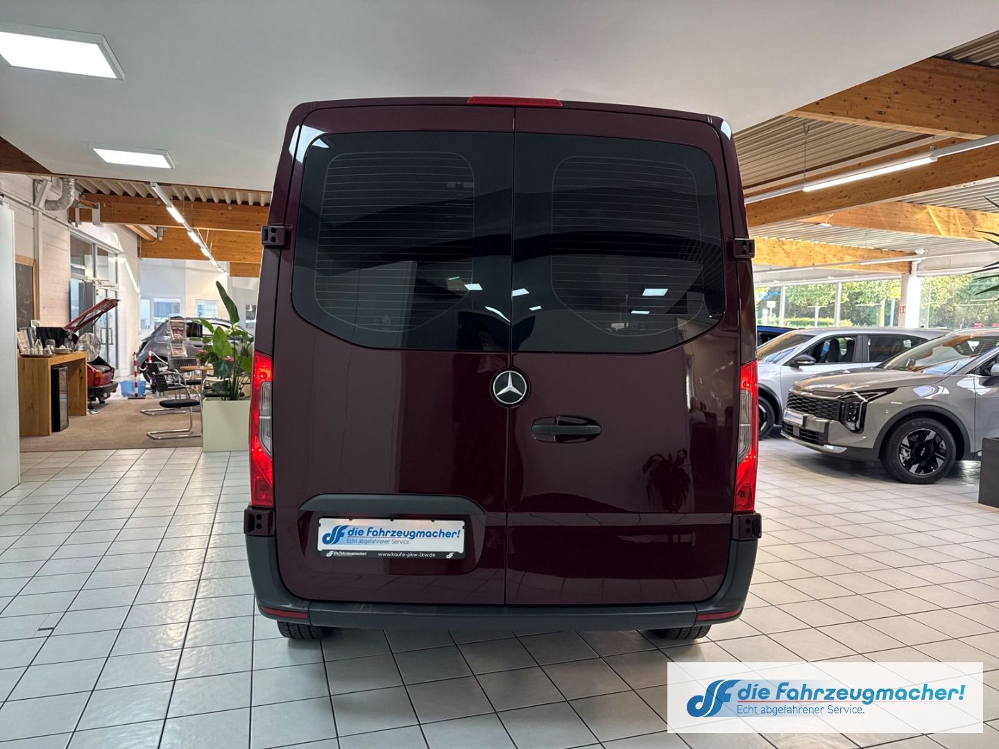Fahrzeugabbildung Mercedes-Benz Sprinter III Kasten FWD 211 CDI L2 DAB Tel.-Vorb