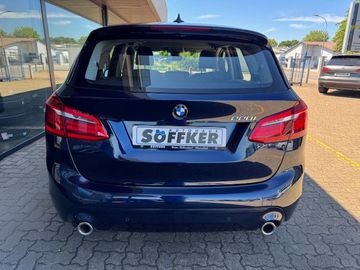 Bild 5 BMW 220 i Active Tourer Sport Line Steptronic Navi
