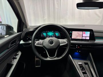 Volkswagen Golf VIII Lim. Active eTSI AT LED Navi SH