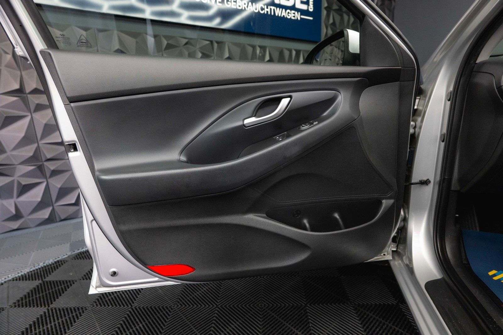 Fahrzeugabbildung Hyundai i30 cw Select Sport *1.Hand*Top Zustand*Klima*