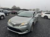Toyota Avensis Kombi Basis 2,0 D - gebrauchte Toyota Avensis aus dem Jahr 2013