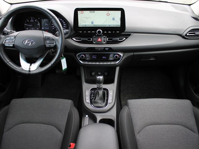 i30 cw 1.6 CRDI Combi Navi*Tempomat*dt. Fahrzeug