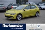 Volkswagen Golf VIII 8 Style/DSG/LED+/ErgoAct./Keyless/PDC - mit Diesel-Antrieb: Gelb, Ambiente-Beleuchtung, Limousine