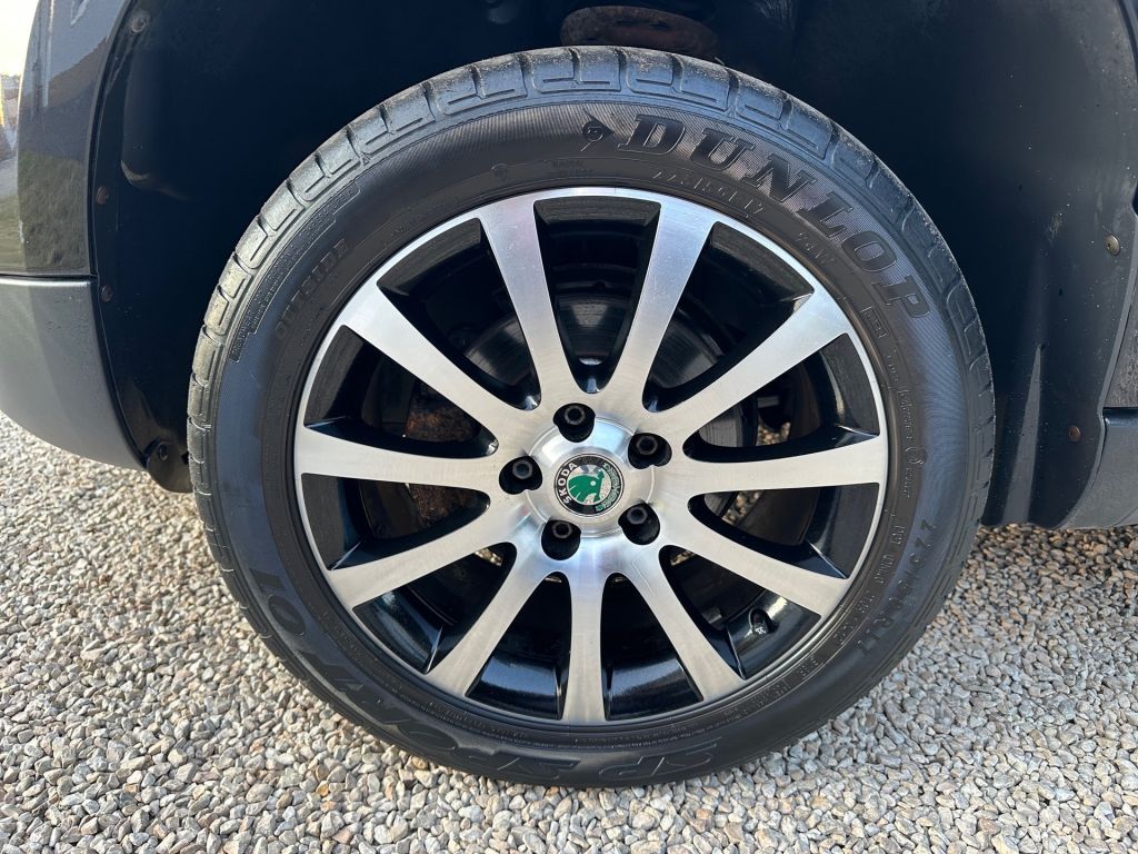 SKODA Yeti 1.4 TSI Ambition Allwetter Klima Sitzheiz. – Bild 19