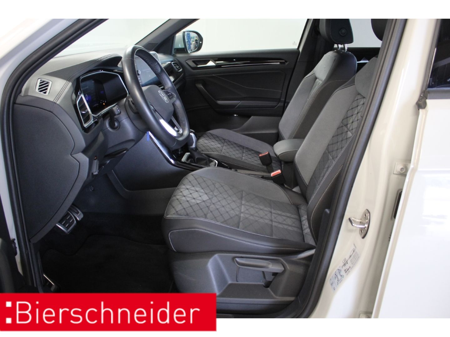 Volkswagen T-Roc - Bild 4