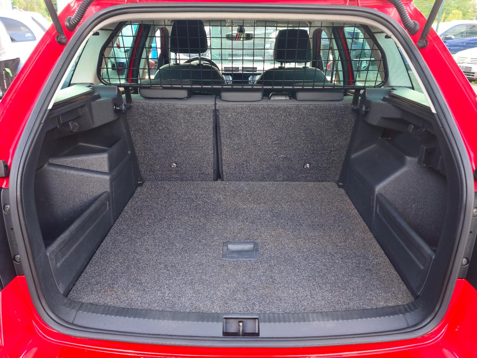 Skoda Fabia Combi Joy Bi-Xenon* Navi*16"Alufelgen