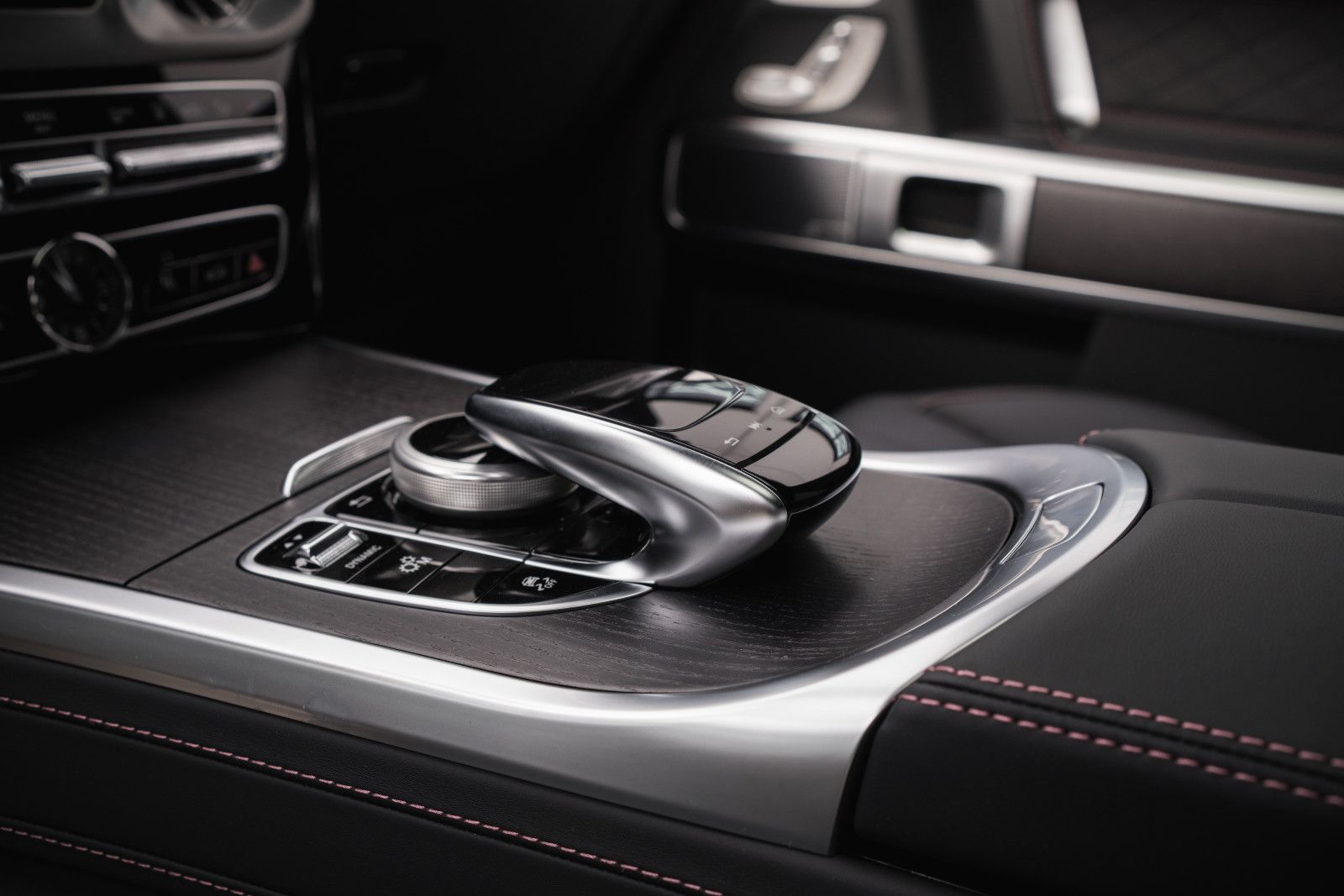 Fahrzeugabbildung Mercedes-Benz G 500 STRONGER THAN DIAMONDS 1of300-20KM!