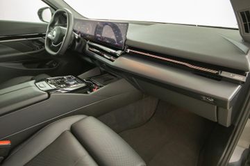 BMW 520 - 8