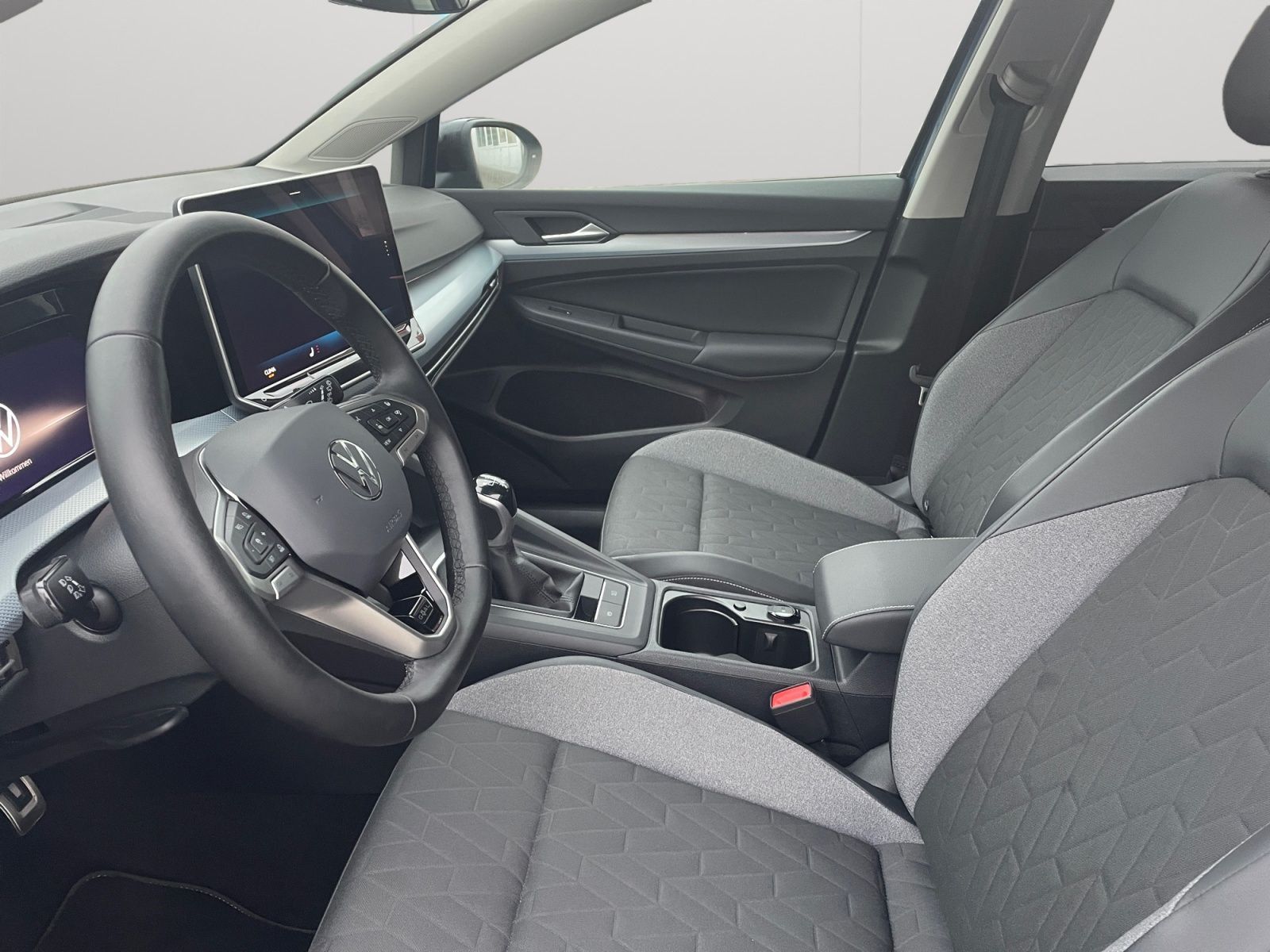 Volkswagen Golf - Bild 9