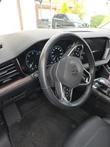 Volkswagen Touareg 3.0 V6 TDI 170kW 4MOT Tiptr. Eleganc... - gebrauchte VW Touareg aus dem Jahr 2024