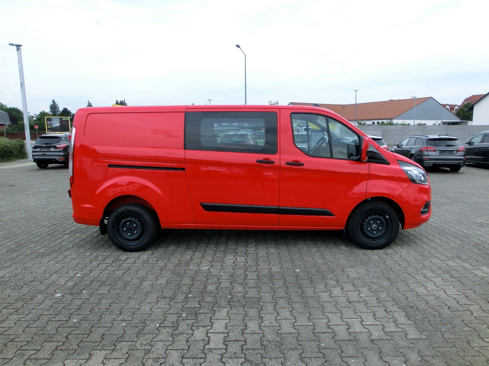 Fahrzeugabbildung Ford Transit Custom Kasten Pkw 320 L2 MHEV