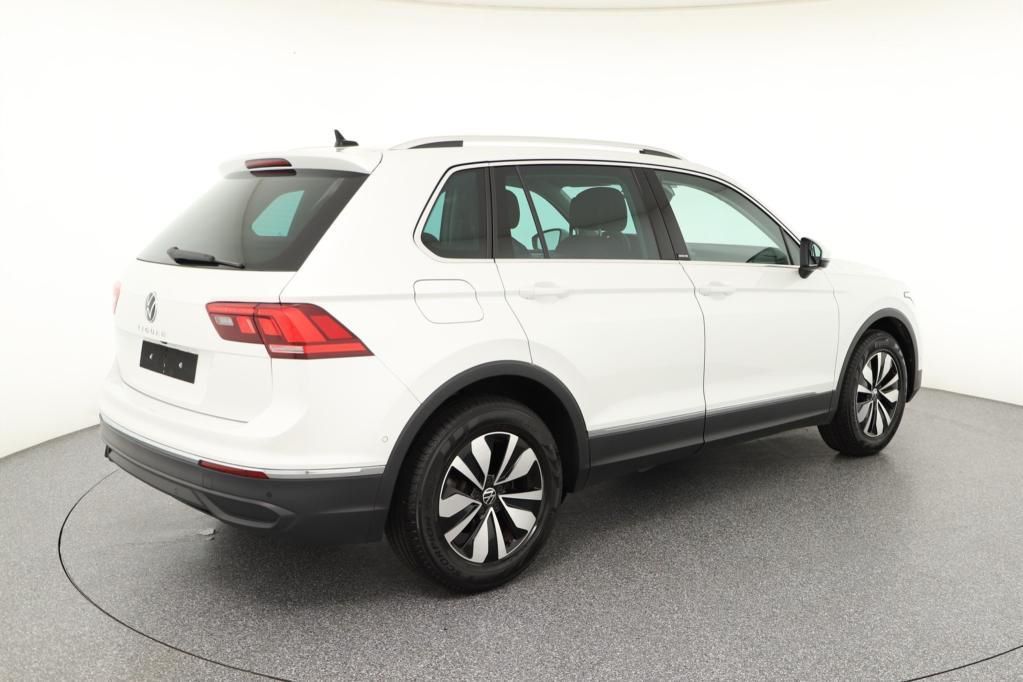 Volkswagen Tiguan Life MOVE 1.5 TSI DSG AHK*RFK*PDC*Tempo