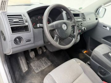 Volkswagen T5 Multivan - 10
