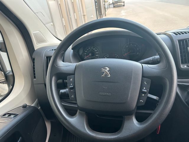 Fahrzeugabbildung Peugeot Boxer Kasten Grossraum 435 L4H3 Premium BlueHDi