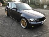 BMW 130i - - BMW 130 aus 2006: 130i