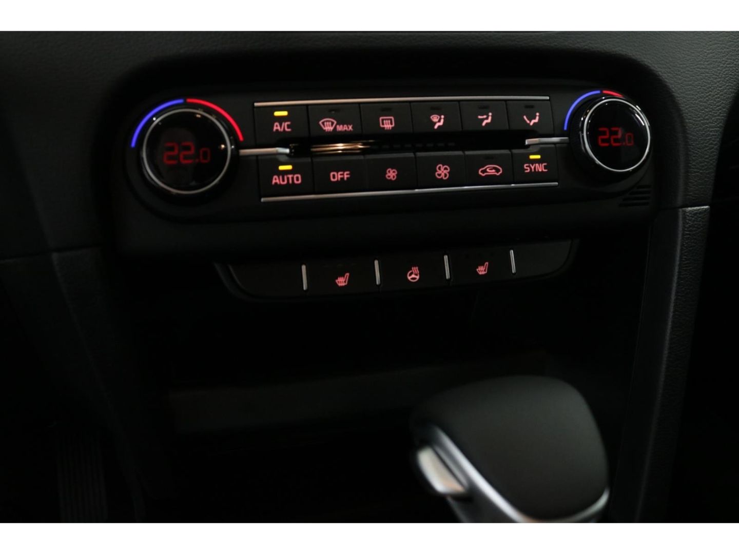 Fahrzeugabbildung Kia Ceed Ultimate Kamera Navi Style-Paket SHZ LED