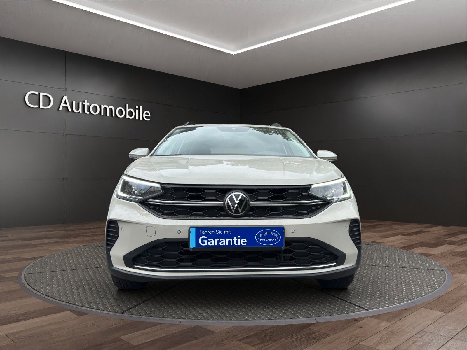 Fahrzeugabbildung Volkswagen Taigo Life Klima/1Hand/LM Felgen /Parktronik
