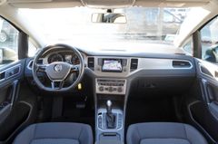 Fahrzeugabbildung Volkswagen Golf Sportsvan 1,4L DSG Comfortline Nav 1.HD