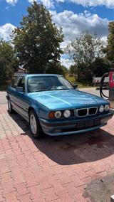BMW E34 518i - BMW 518 mit Benzin-Antrieb