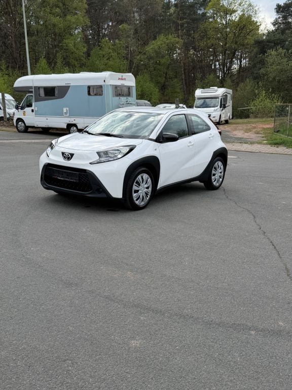 Image of Toyota Aygo (X)