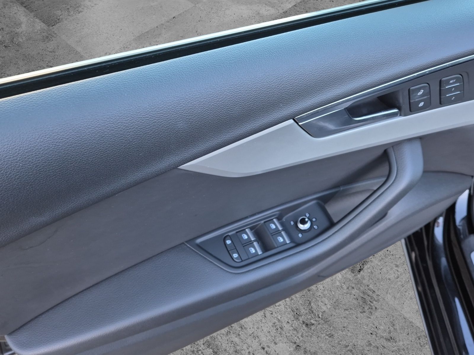 Fahrzeugabbildung Audi A4 Avant 35 TFSI S-line S-tronic LED Navi ACC RF